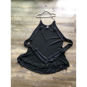 Long sleeve from south moon under